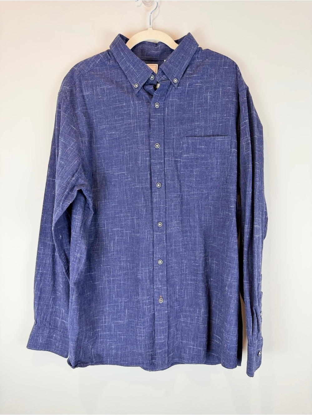 ROWM Men's Casual Button-Down Long Sleeve Shirt in Textured Blue Large